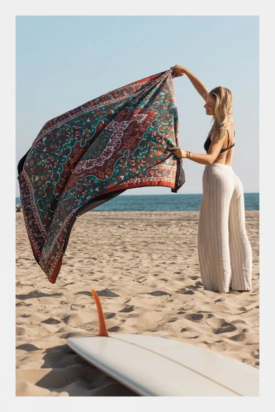 Slowtide Haven Quick-Dry Park Blanket 2 Slowtide Haven Quick-Dry Park Blanket - Image 2